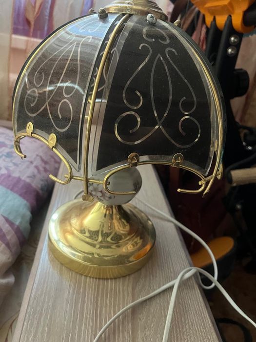 Отдам за шоколадку