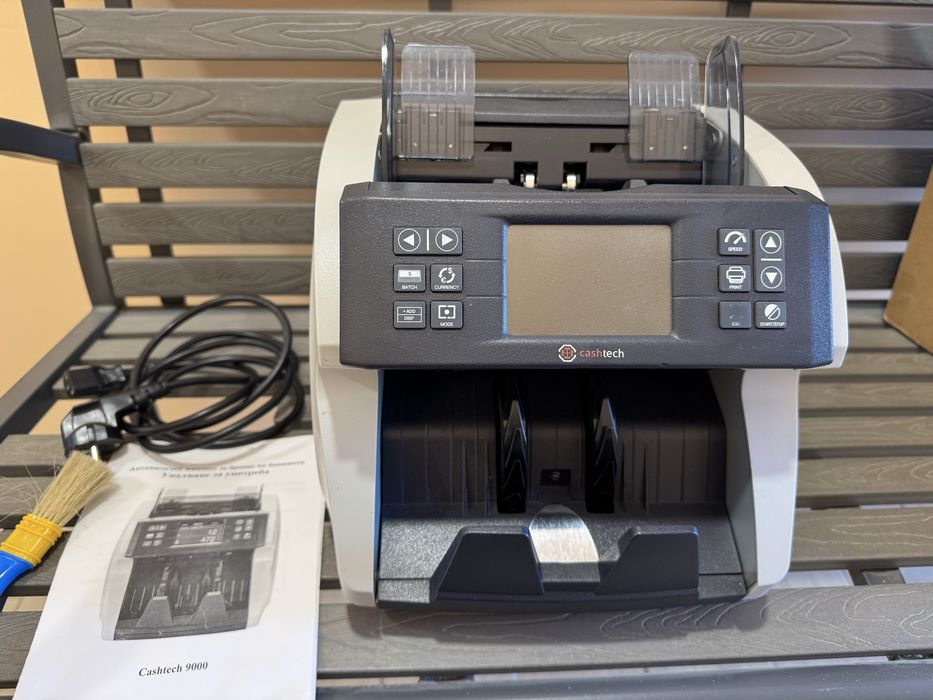 Банкнотоброячна машина Cashtech 9000