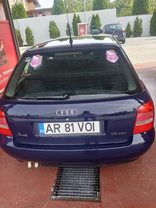 Vand sau schimb audi a4