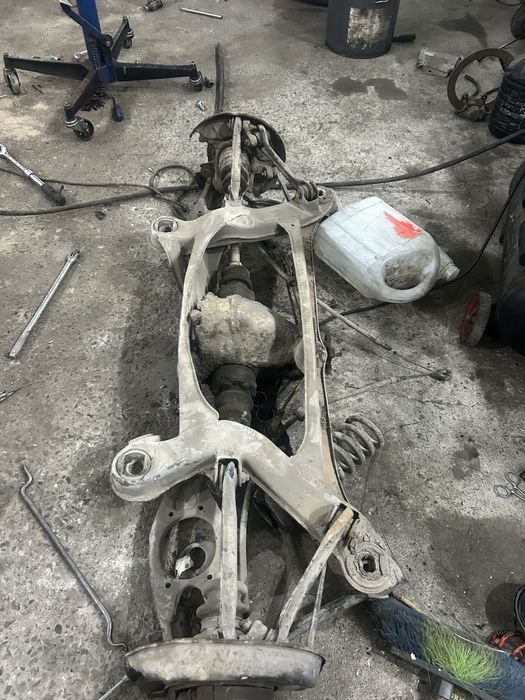 Балка в сборе мерседес 202