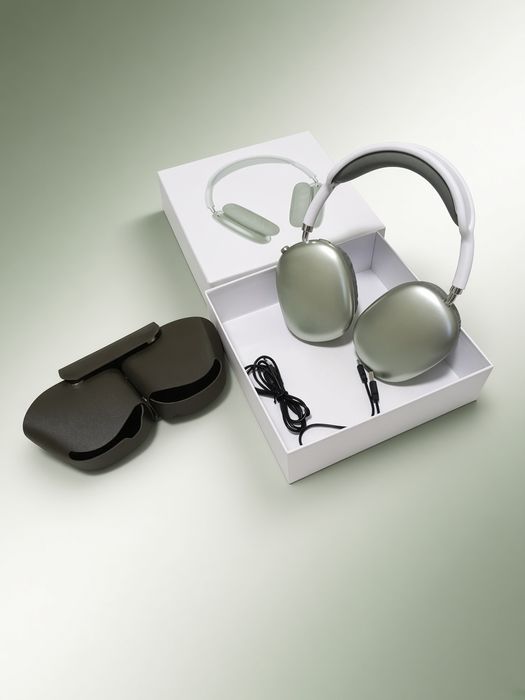Продаётся Airpods Max