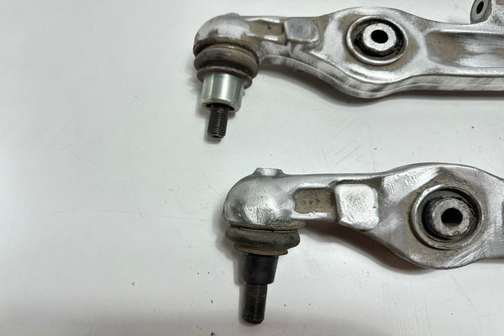Set brate fata inferioare Audi A6 4F/C6