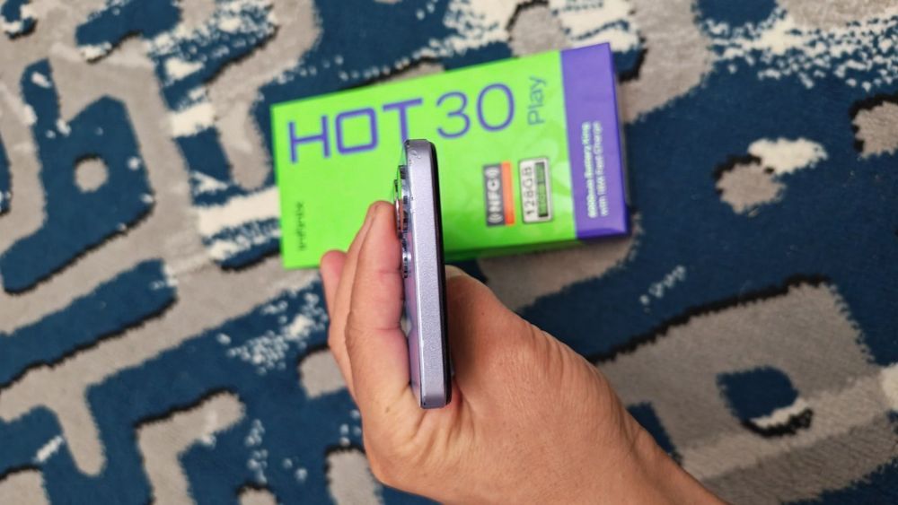 Infinix Hot 30 play 8+8/128gb
