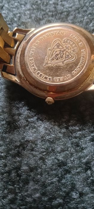 Gucci Ceas placat cu aur de 18k