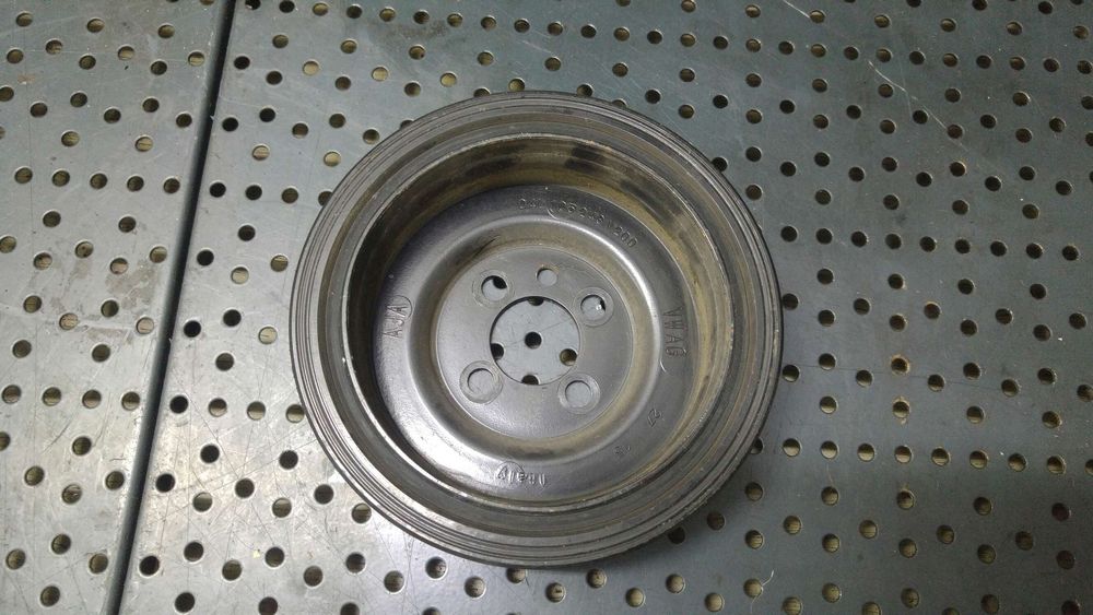 Fulie motor 2.0 tdi audi q3 8ub 8ug 04l105243v200