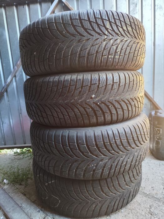 Anvelope 205 55 r16 iarna Goodyear