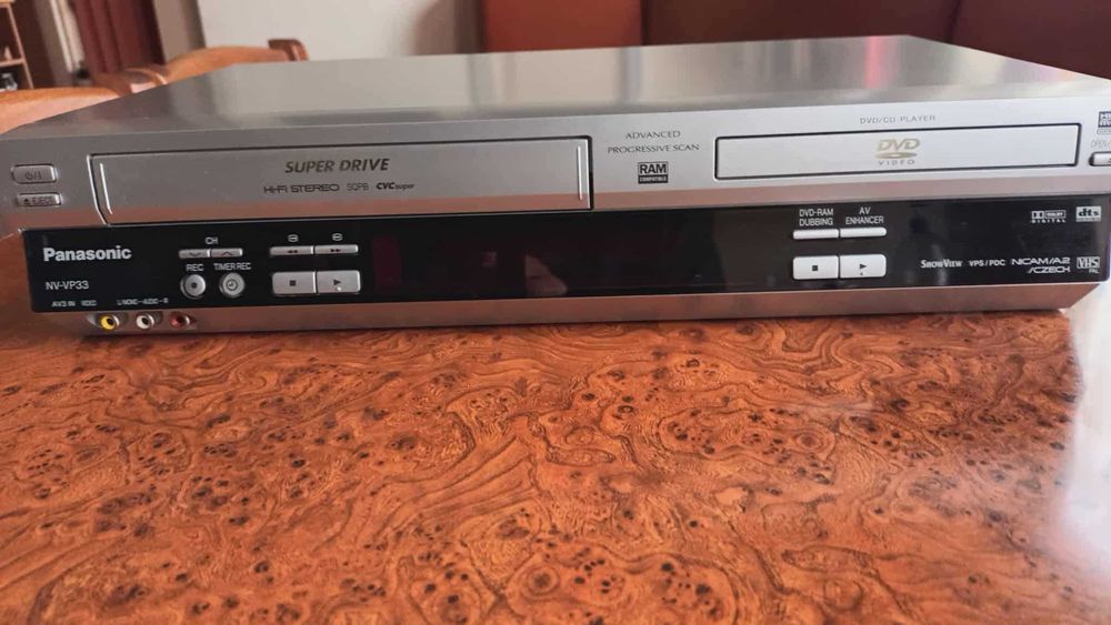 Vind PANASONIC DVD/CD Video Recorder