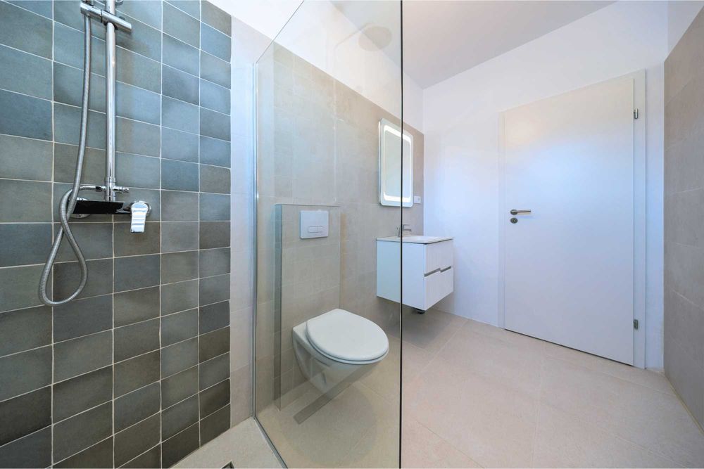 Proprietar Vand Casa 4 camere | Toate utilitatile | Finisaje Conrep | Sânpetru, BV