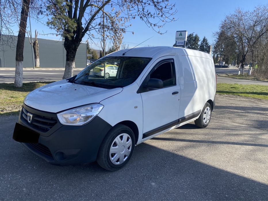 Dacia dokker 1.5 dci vand sau schimb