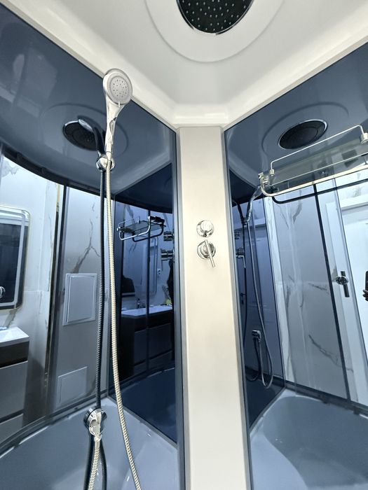 Продам новая Душевая кабина
