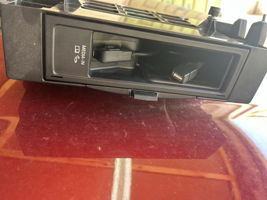 Media / USB port за VW Passat