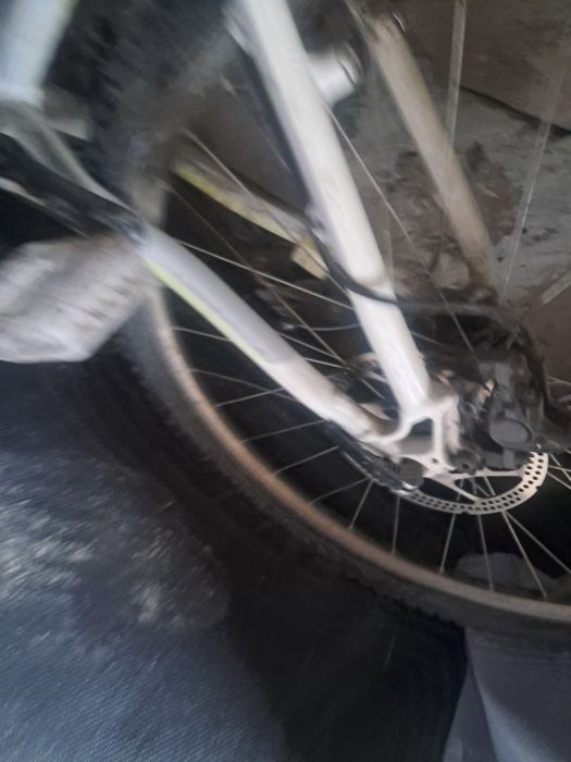 Bicicleta Cube full