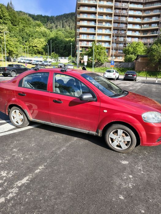 Vând Chevrolet aveo 2010 ,137000km.stare ff.buna de funcționare toate taxele plătite 2026,plus anvelope iarna