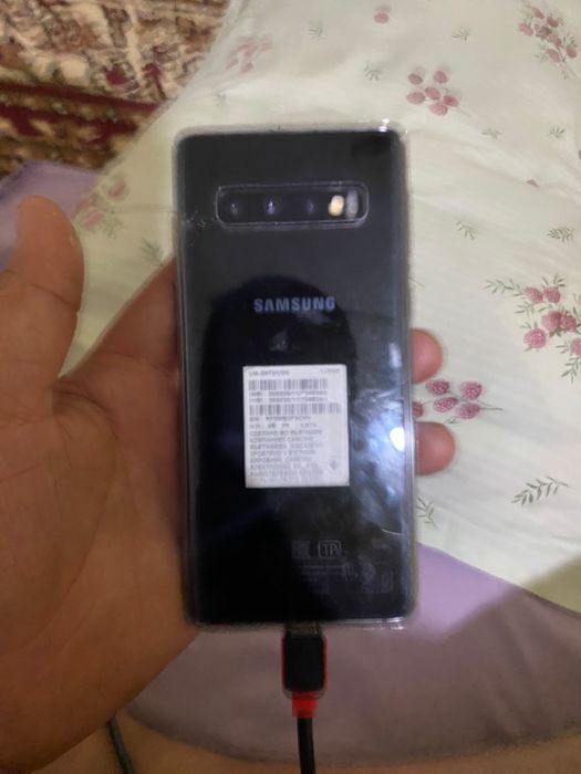 Самсунг S10 128гб