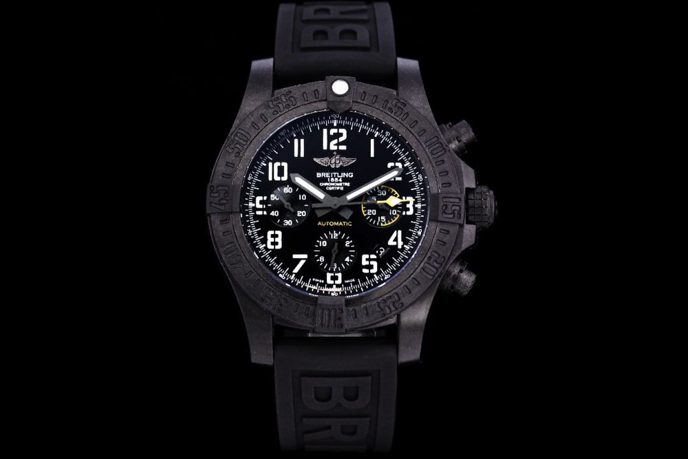 Часовник Breitling Avenger