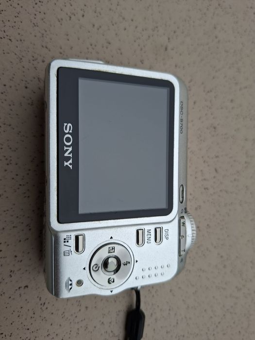 Aparat foto compact Sony DSC S 700