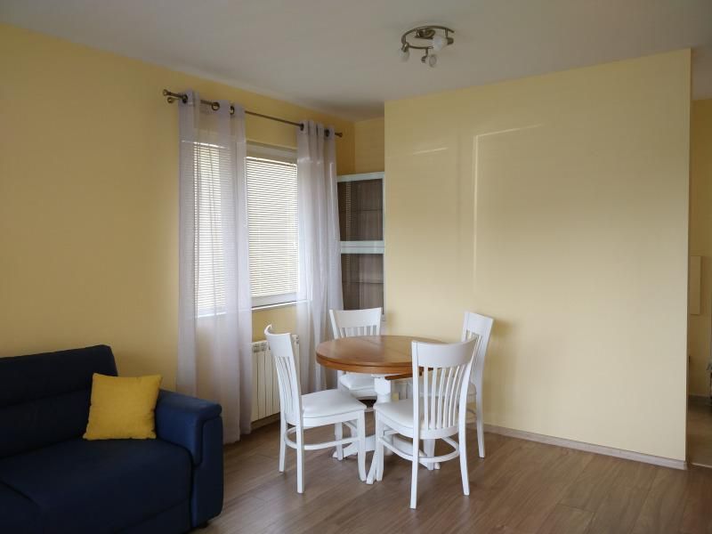 Дава се под наем Двустаен апартамент в София, Кръстова вада - 60 кв.м за 649 € - Снимка #1