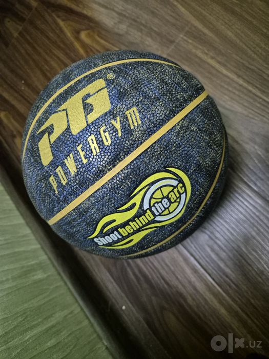 Баскетбольный мяч