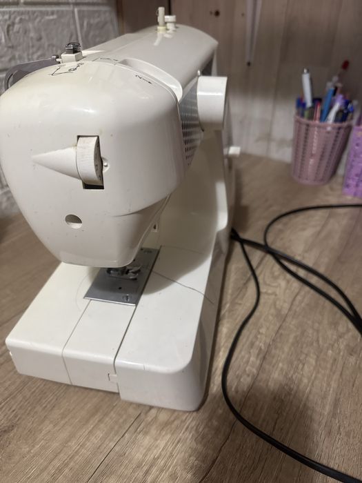 Швейная машина в отличном состоянии