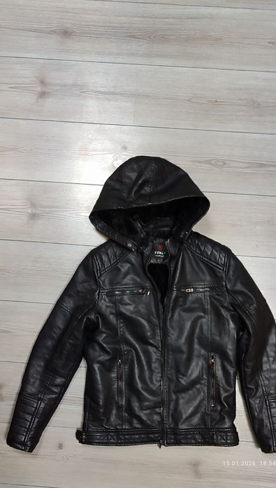 Мъжко яке от еко кожа