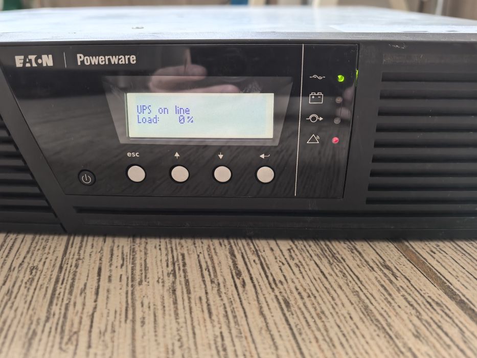 Sursa neintreruptibila UPS rackabil EATON PW9130i