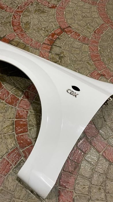 Lasseti chap krilo 2013 radnoy kraska