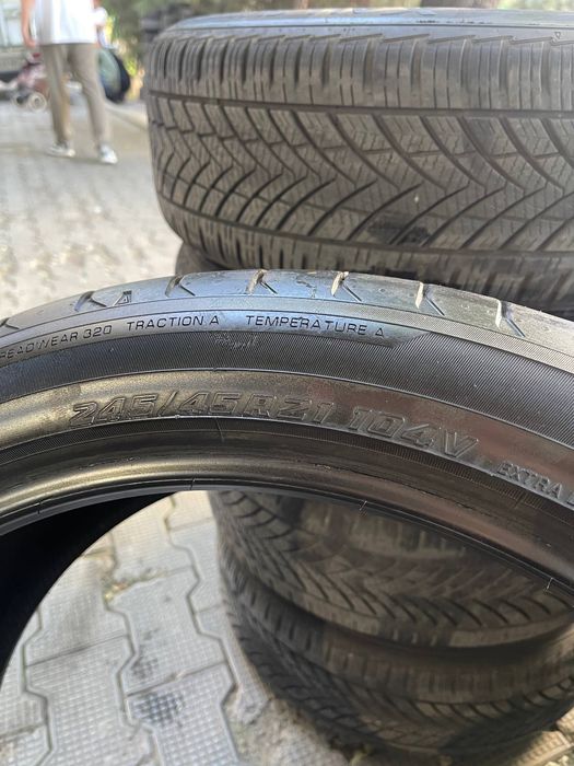 Yokohama 245/45R21 , 255/45R21