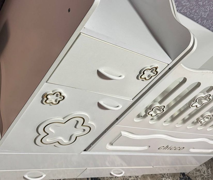 Srochna. Detskiy krovat