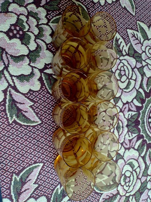 Set 12 Pahare transparente, de sticlă, cu model