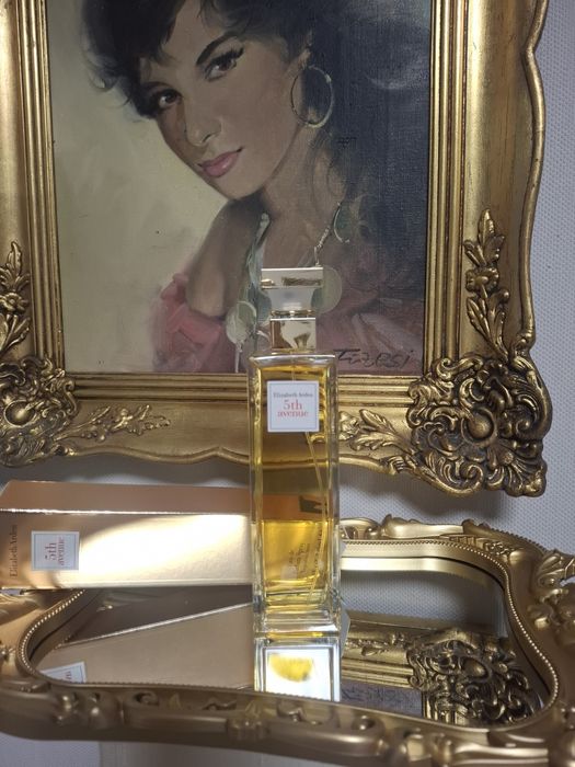 Дамски парфюм * 5th Avenue *