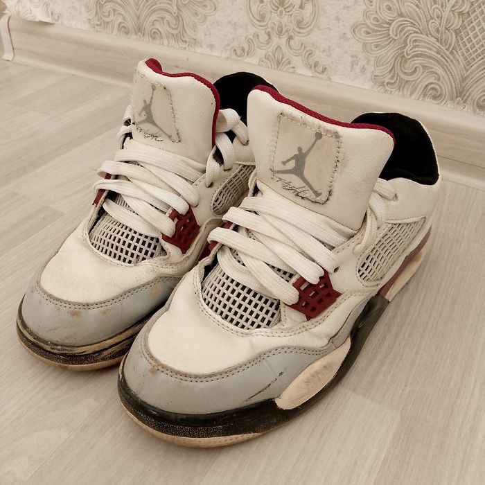 jordan 4 red продаю