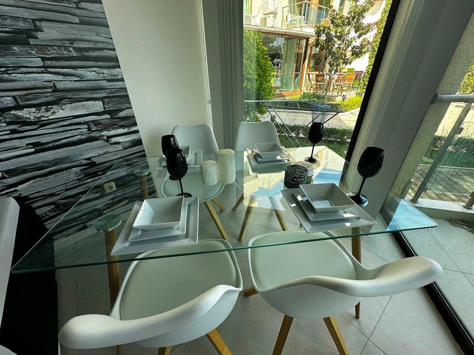 Продава се Тристаен апартамент в с. Топола, Област Добрич - 91 кв.м за 989 €/кв.м - Снимка #2