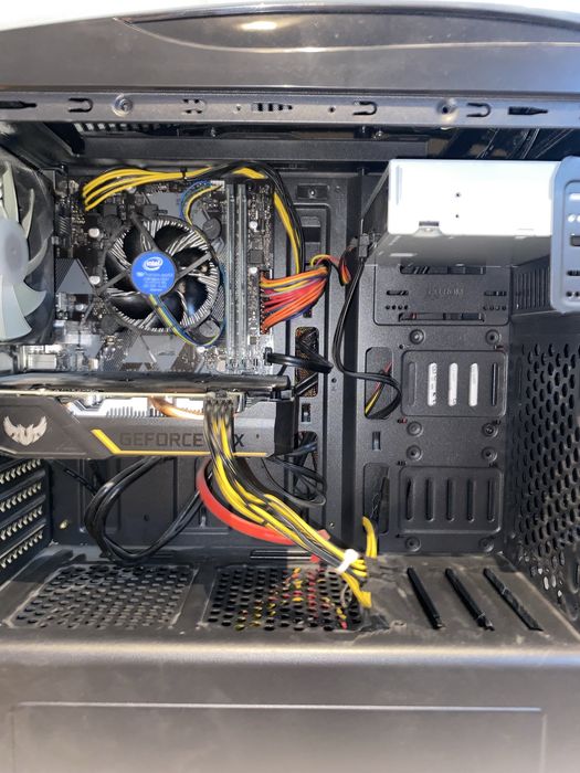 PC/calculator de gaming CA NOU!!