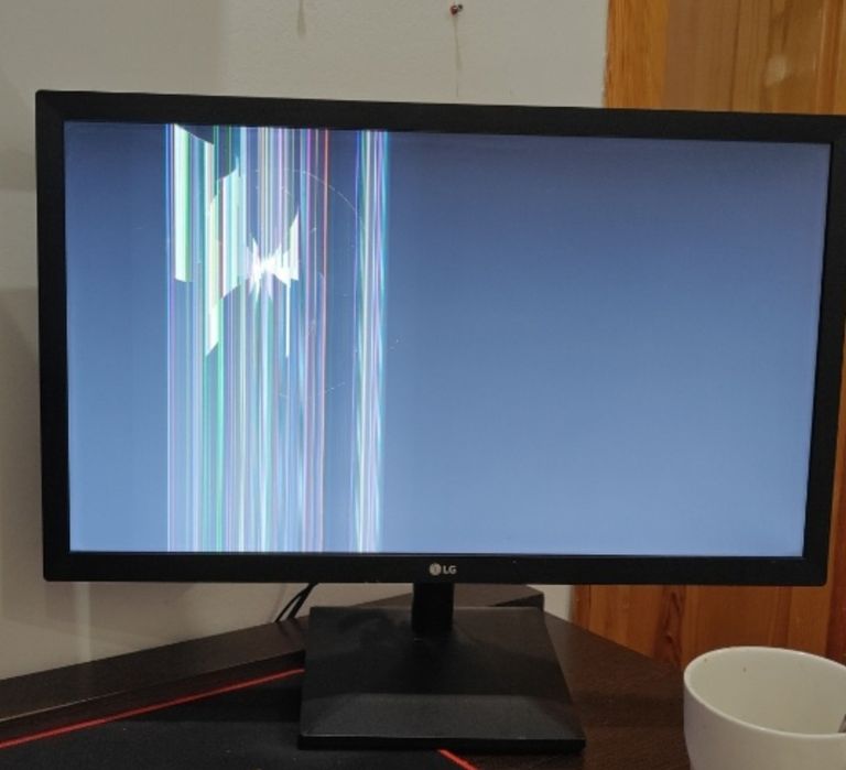 Монитор LG 22MK400H-B, На запчасти