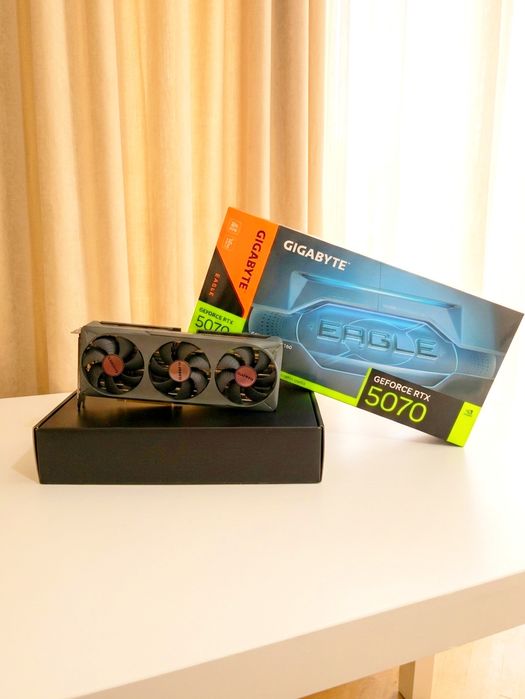 Новая RTX 5070 12gb gigabyte