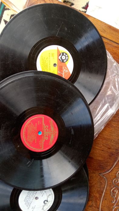 Продам пластинки СCСР 1000 ШТ. РЕТРО.