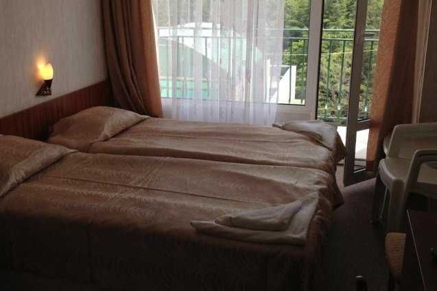 Продава се Хотел в к.к. Слънчев бряг - 6070 кв.м за 742 €/кв.м - Снимка #12