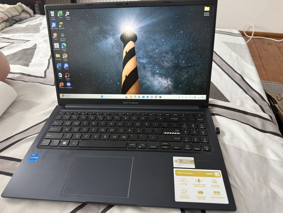 Asus Vivobook 15 i5-13420H 16GB RAM 512GB SSD
