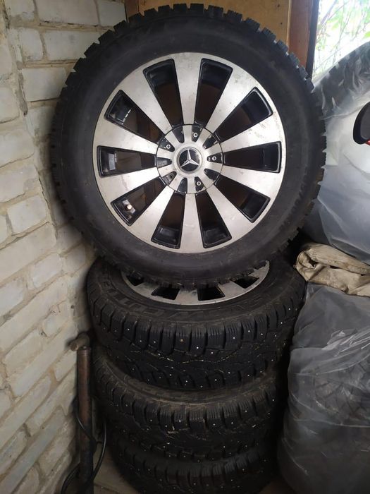 Диски с шинами 2 комплекта