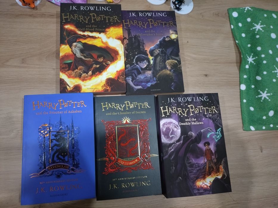 хари потър на английски книги 5 броя