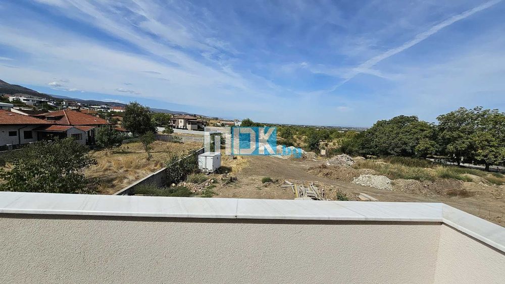 Продава се Къща в с. Белащица, Област Пловдив - 222 кв.м за 1622 €/кв.м - Снимка #23