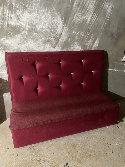 Диван сатылады б/у келисимды