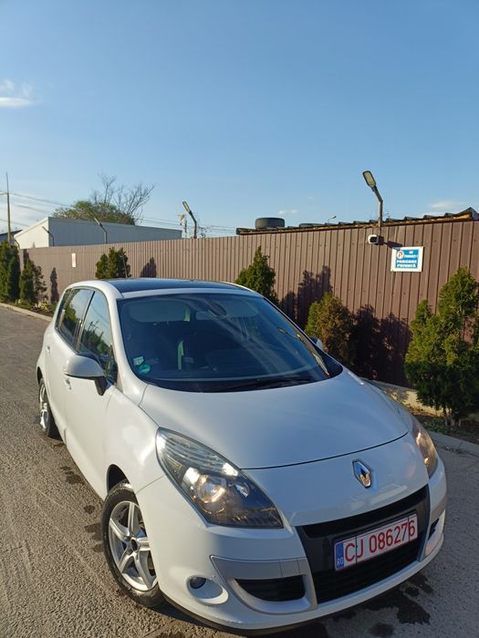 Renault Megane Scenic Full 15