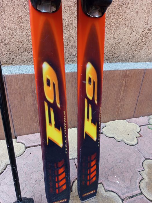 Vând schiuri HEAD F9 carbon, profesionale