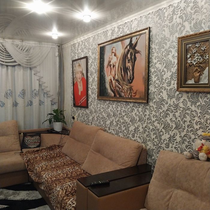 Продам 2-х комн. квартиру