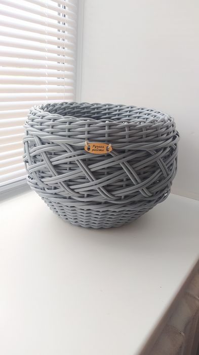 Кашпо, корзинки из ротанга