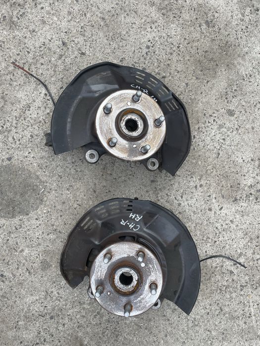 Шенкел/ главина Тойота Ц-ХР (shenkel toyota C-HR)