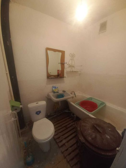 срочна уй сотилади