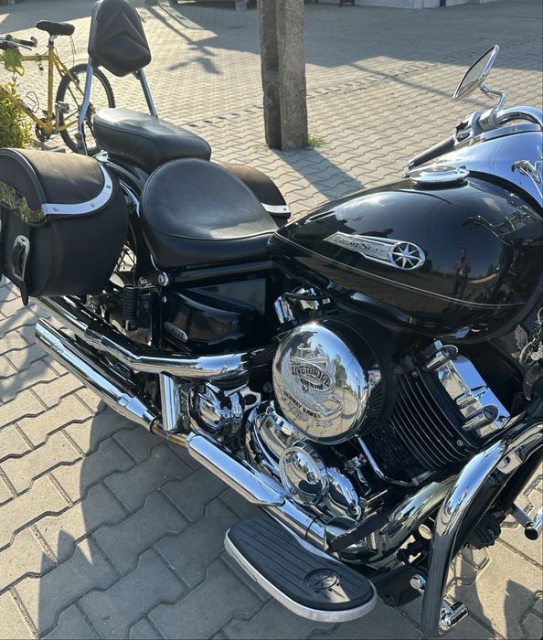De vânzare motocicletă Yamaha Dragstar din 2004  în   stare foarte bună.