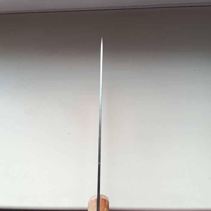 Продам нож разделочный